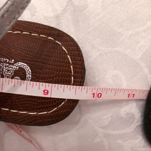 CARLOS SANTANA Tandy 2 Feather Wedge Sandal - Picture 3 of 8